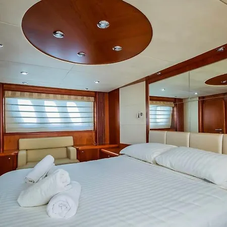 Bateau-hôtel Glorious, We Deliver Your Dream! Split
